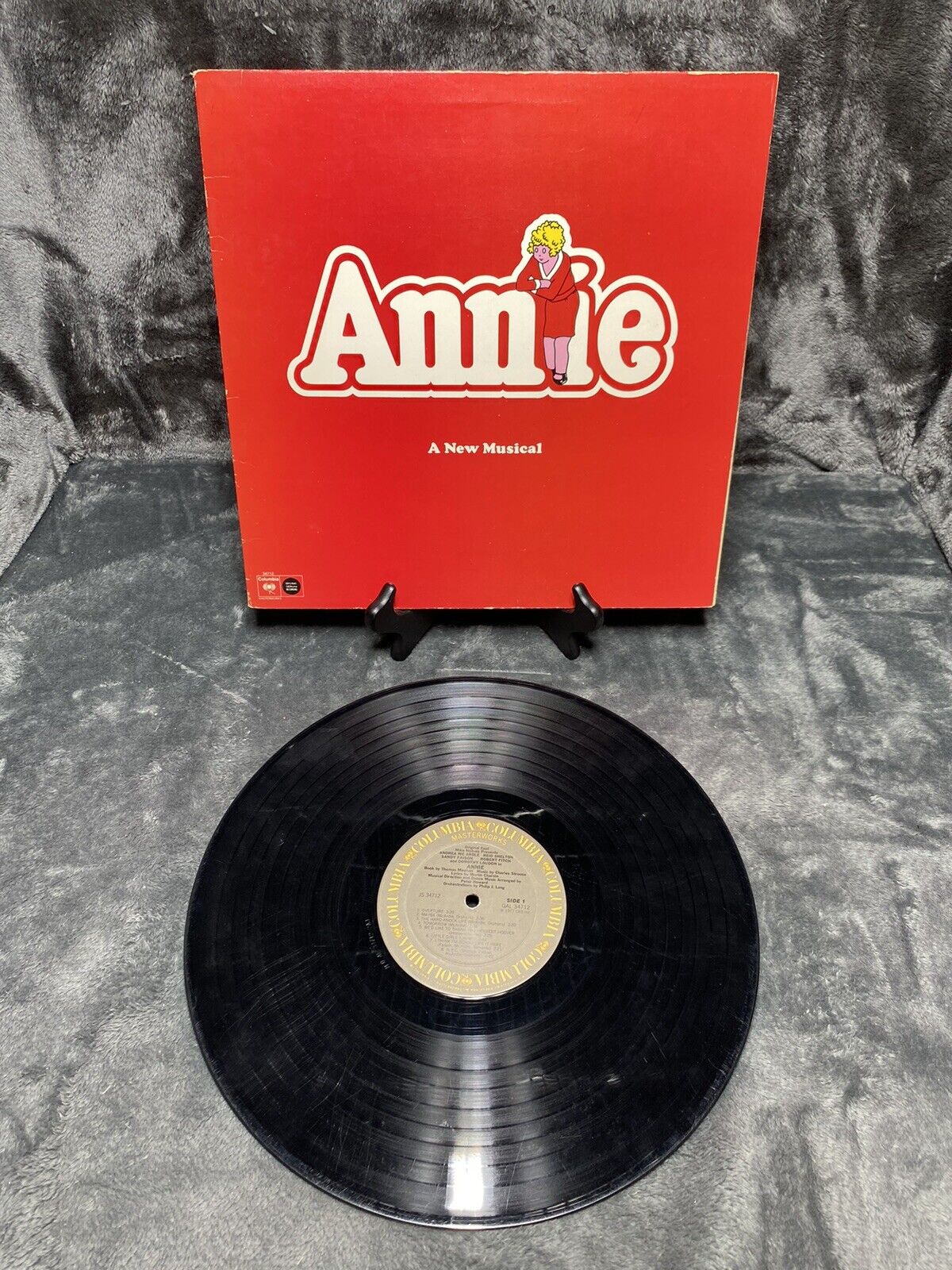 1977 Annie A New Musical Masterworks Original Cast Recording LP Vinyl