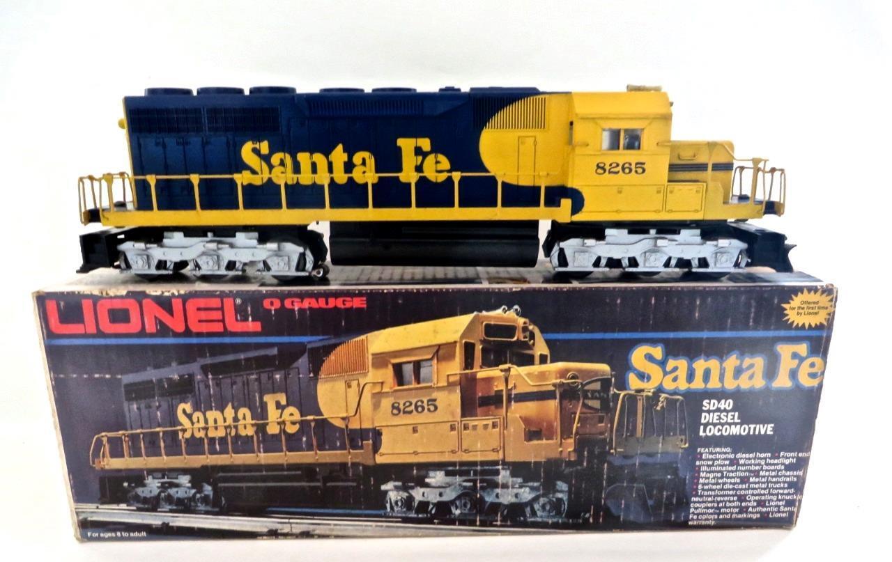 Lionel O Gauge #6-8265 Santa Fe Yellow Bonnet SD40 Diesel