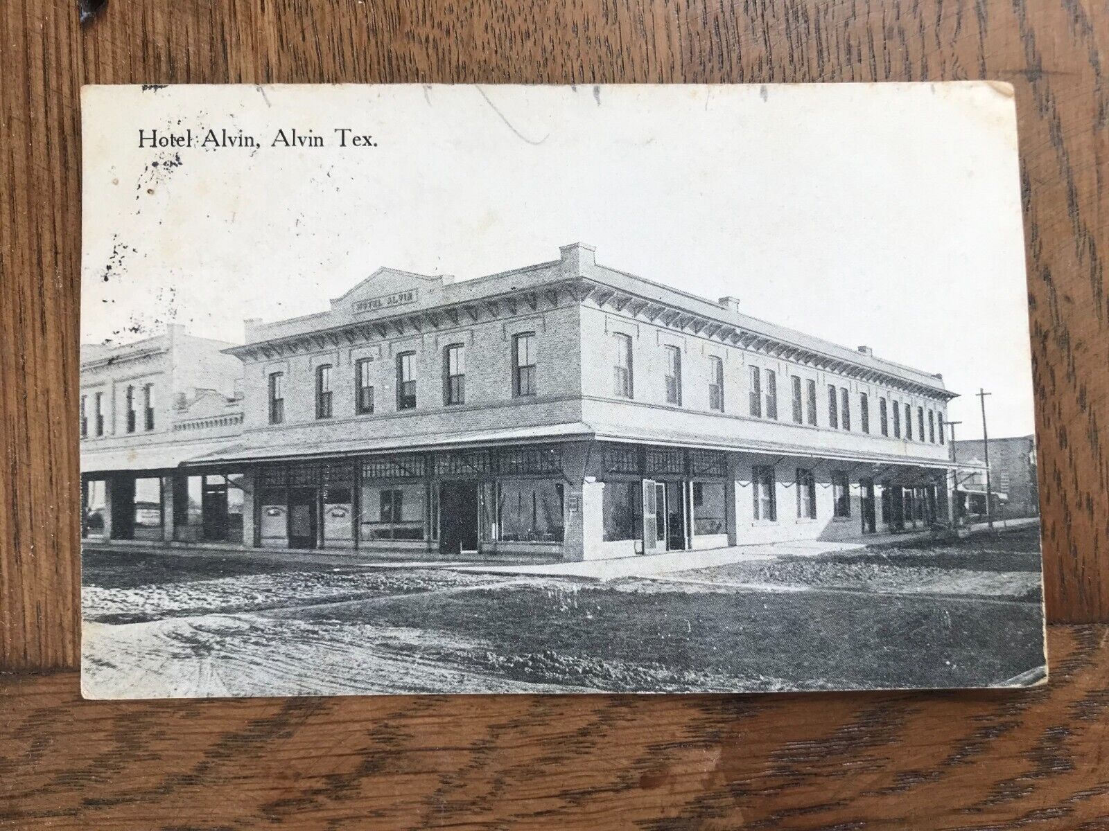 Hotel Alvin in Alvin Texas Postcard