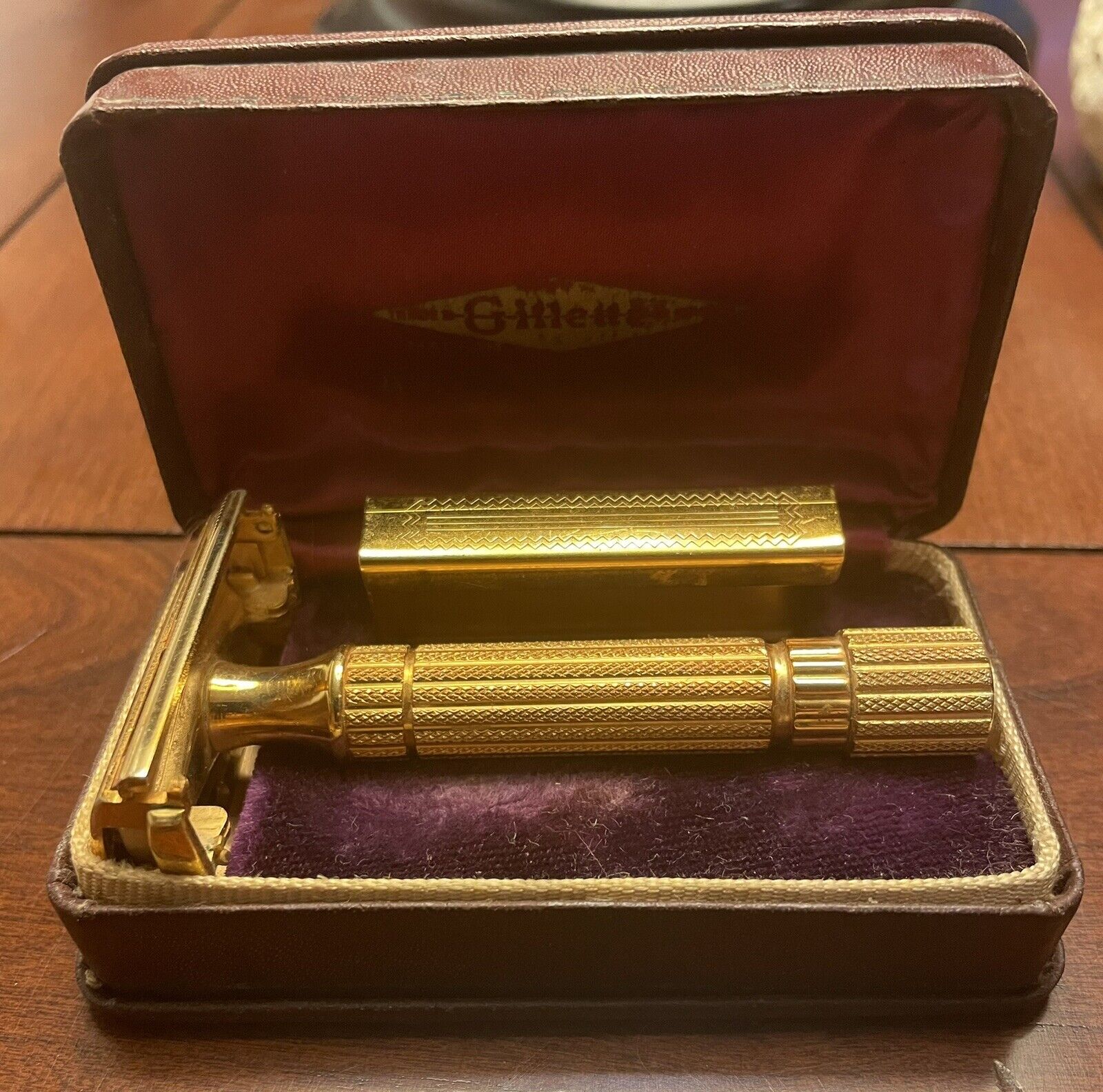 Vintage 1940s Gillette Aristocrats Safety Razor Gold Plated Wonderful Condition