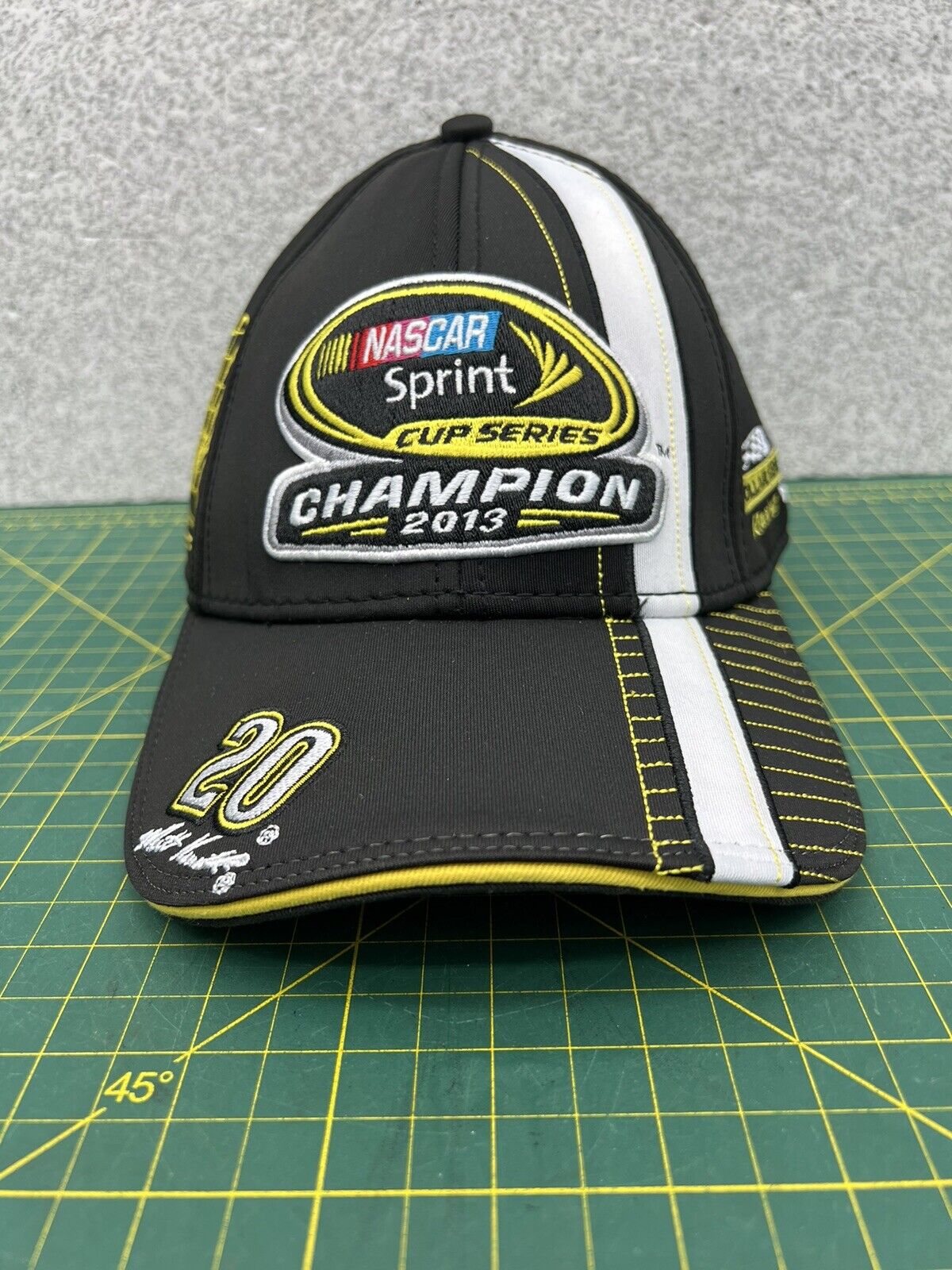 NASCAR 2013 Sprint Cup Series Champion Matt Kenseth #20 Embroidered Hat Cap NEW