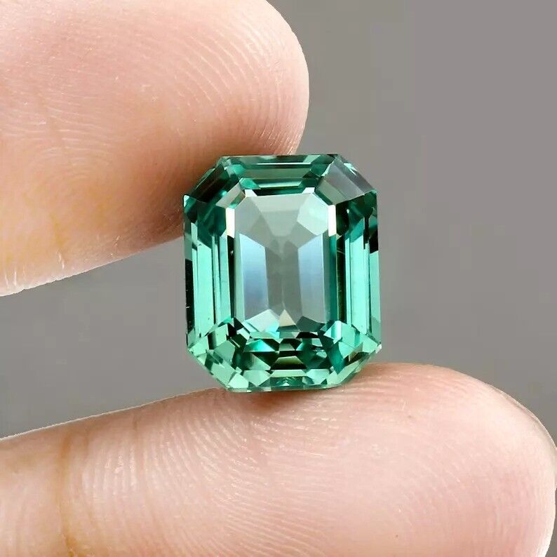 AAA 9.27 CT+ Flawless Natural Green Emerald Loose Certified Gemstone Emerald Cut