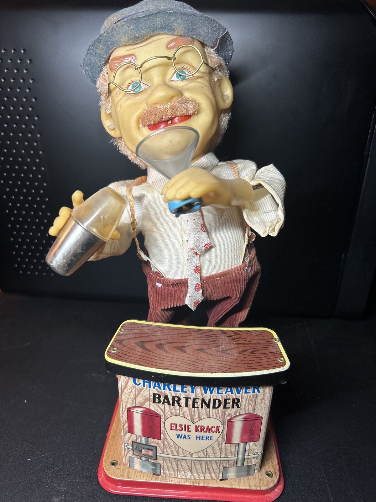 Vintage Charley Weaver Bartender 1960\'s Rosco Battery Operated Tin Toy Antique