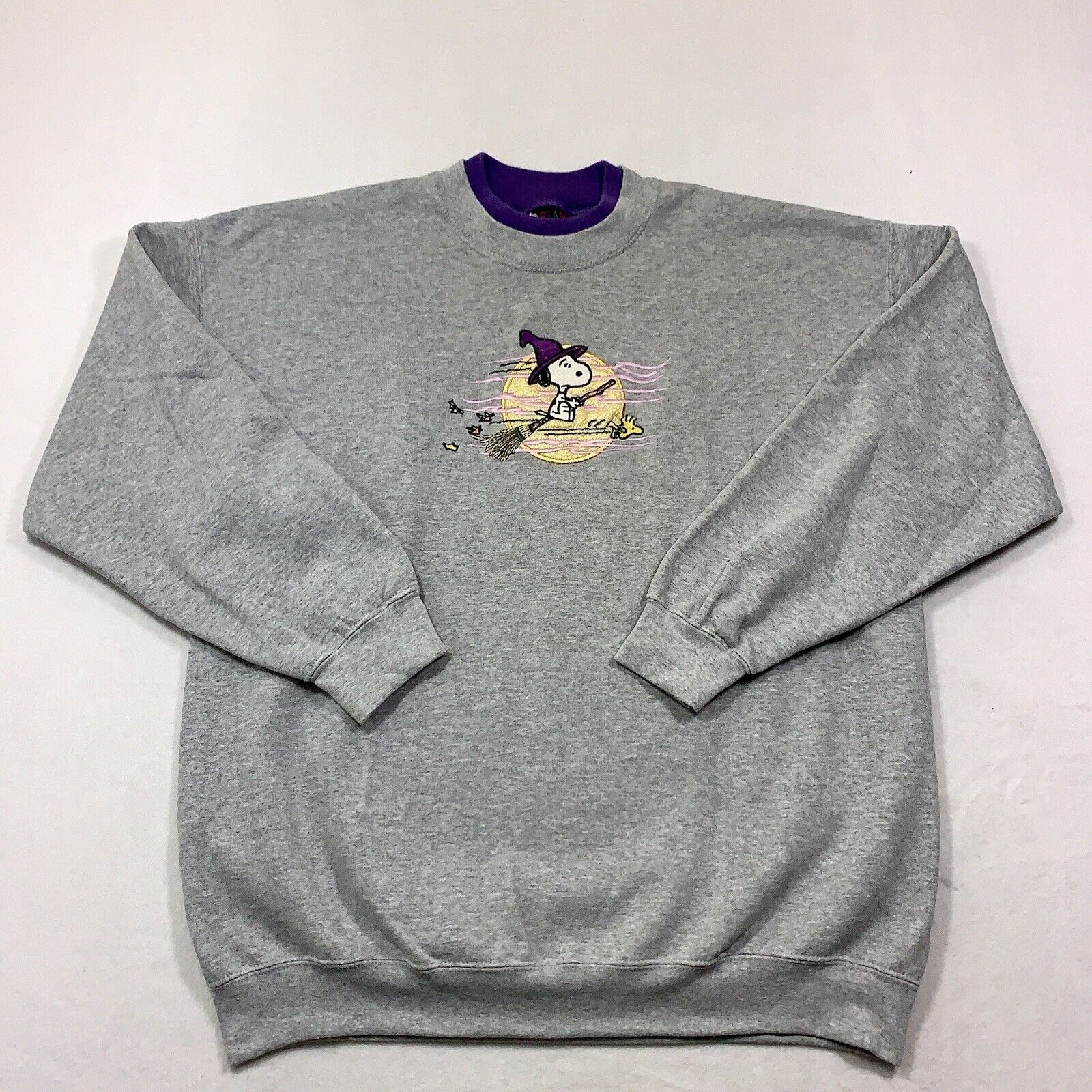 Vtg Snoopy Peanuts Sweatshirt Adult XL Embroidered Halloween Witch Double Neck