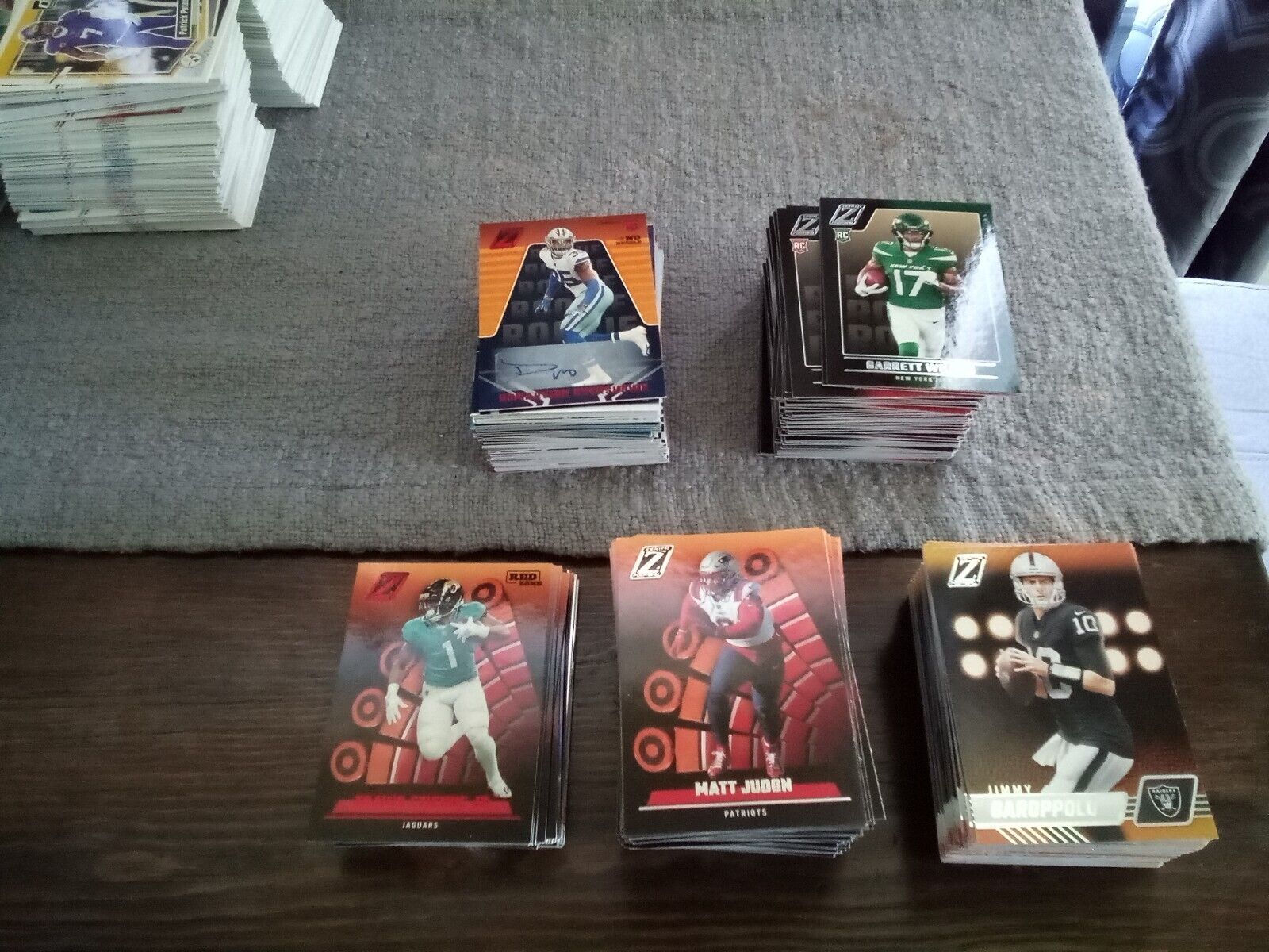 2022-2023 Zenith Huge Football Card Lot with Parallels & Rookies, Vets, Auto 