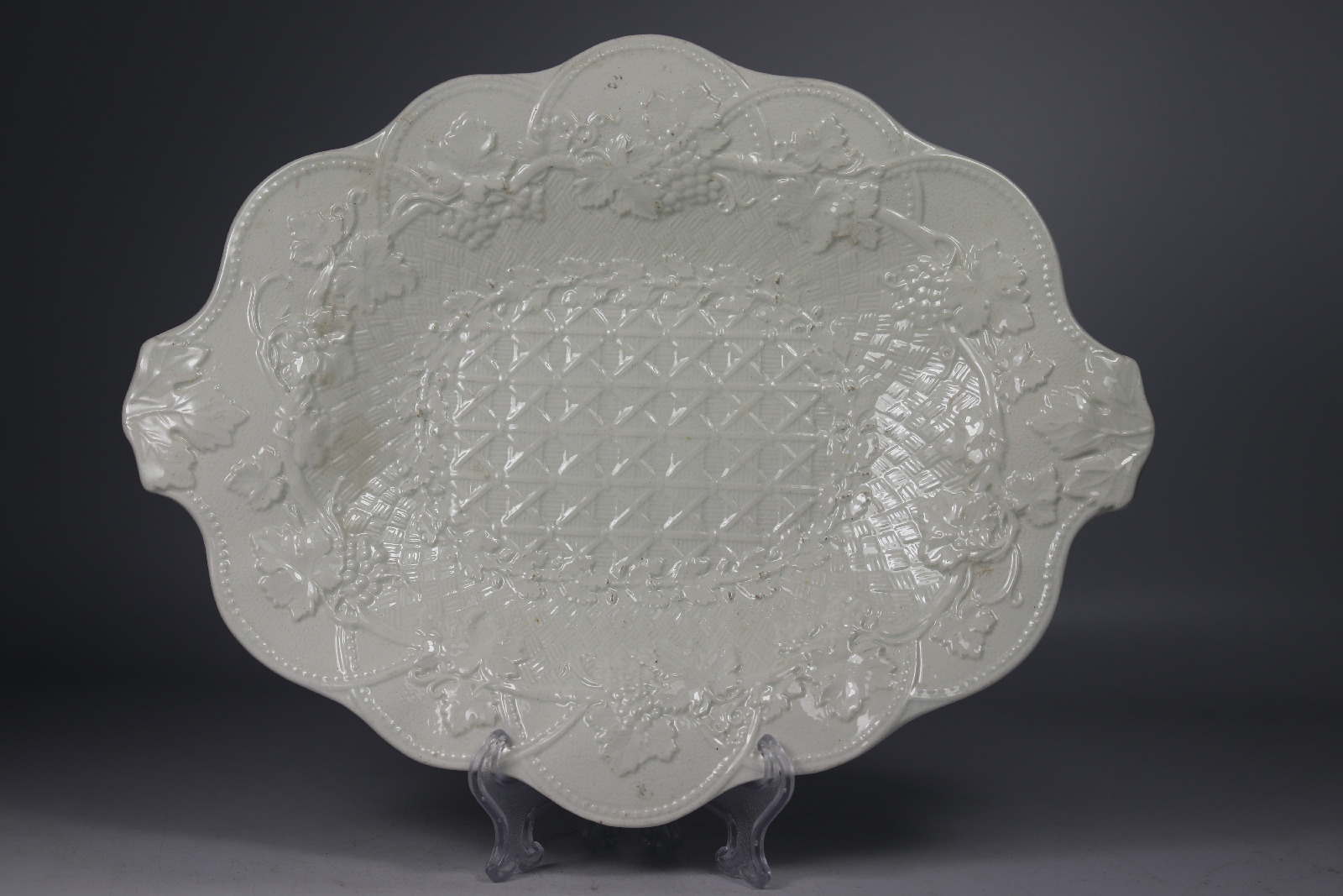 Antique 19th Century Wedgwood Embossed Creamware Plate Dish with Grapes