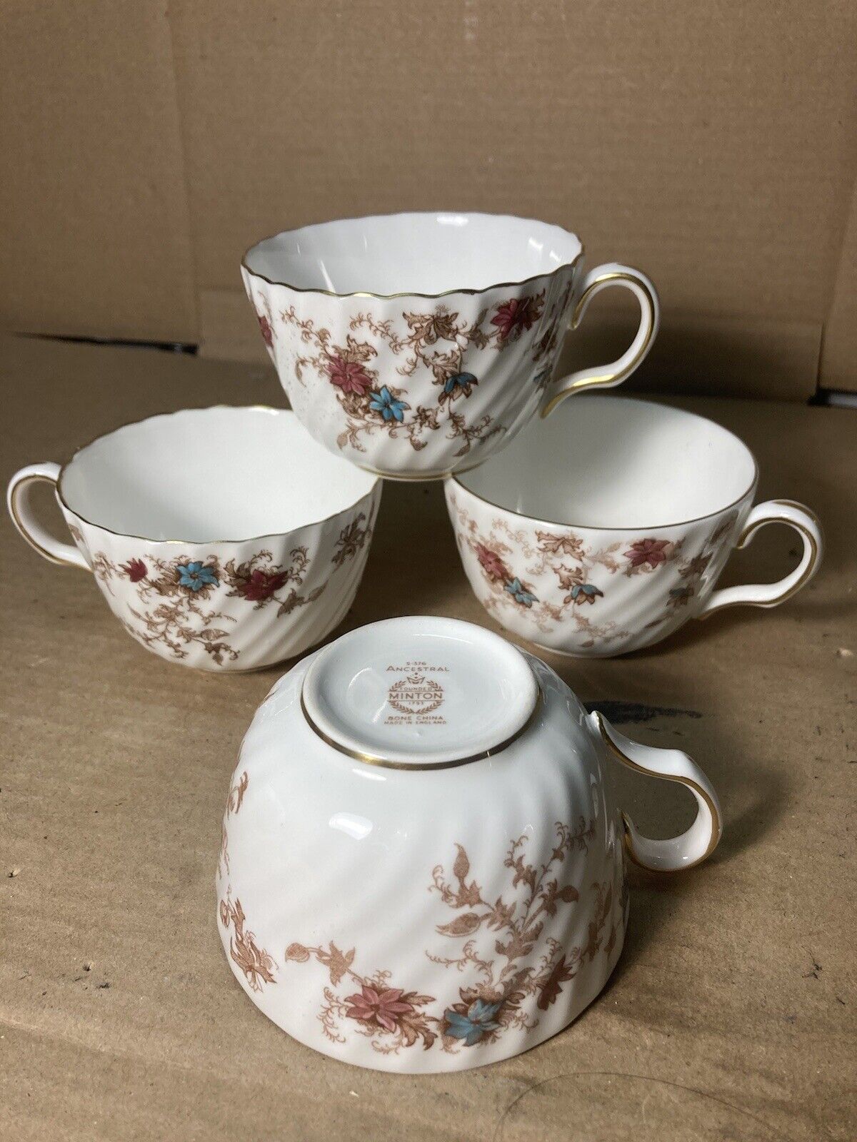 Lot Of 4 Tea Coffee Cups Minton S-376 Ancestral Bone China England