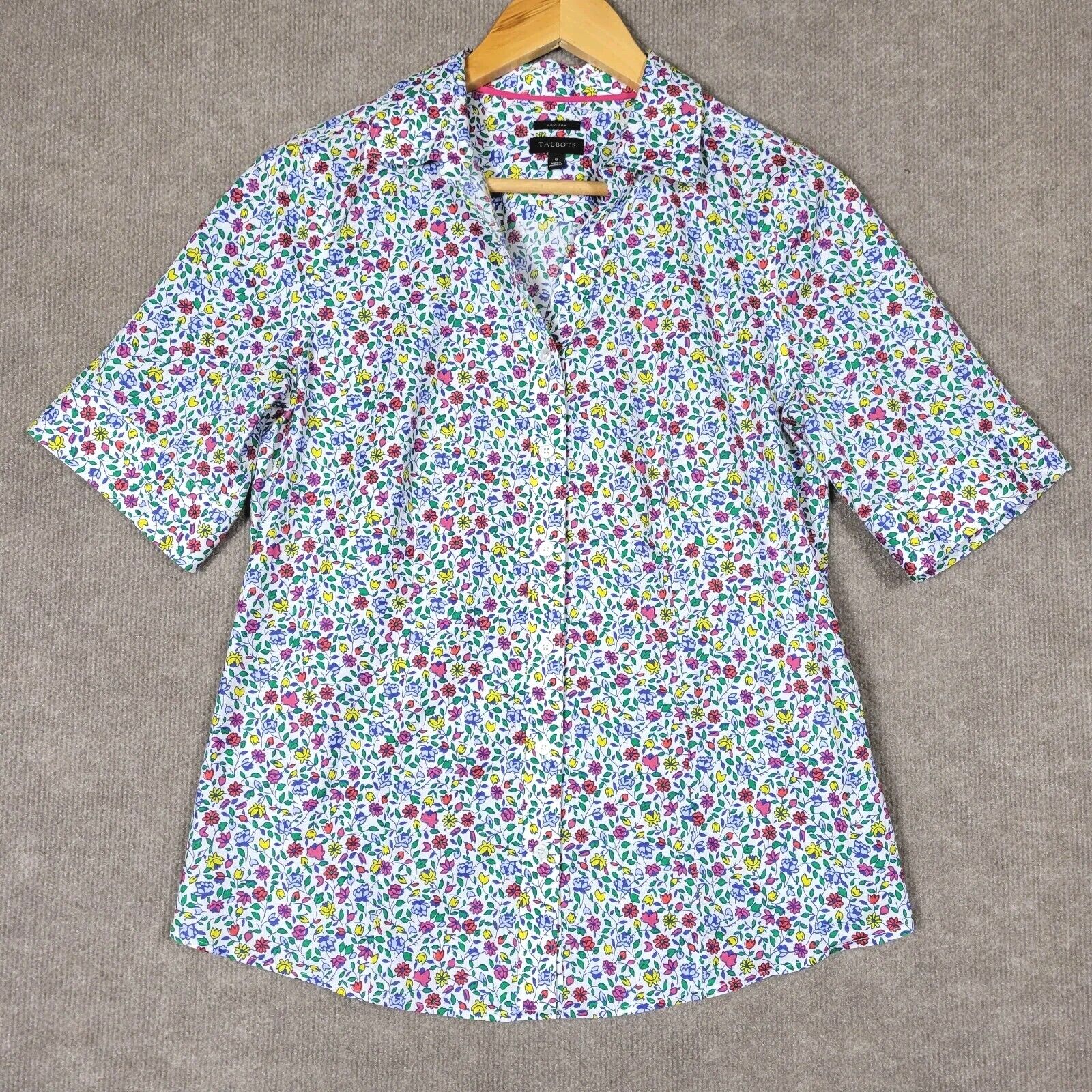 TALBOTS Top Women\'s 6 (Small) Button Up The Perfect Shirt Prairie Floral Blouse 