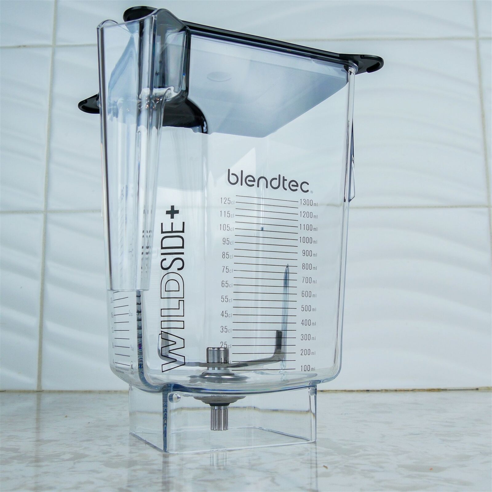 Blendtec Commercial WildSide Blender Jar | 3 Qt. with Hard Lid