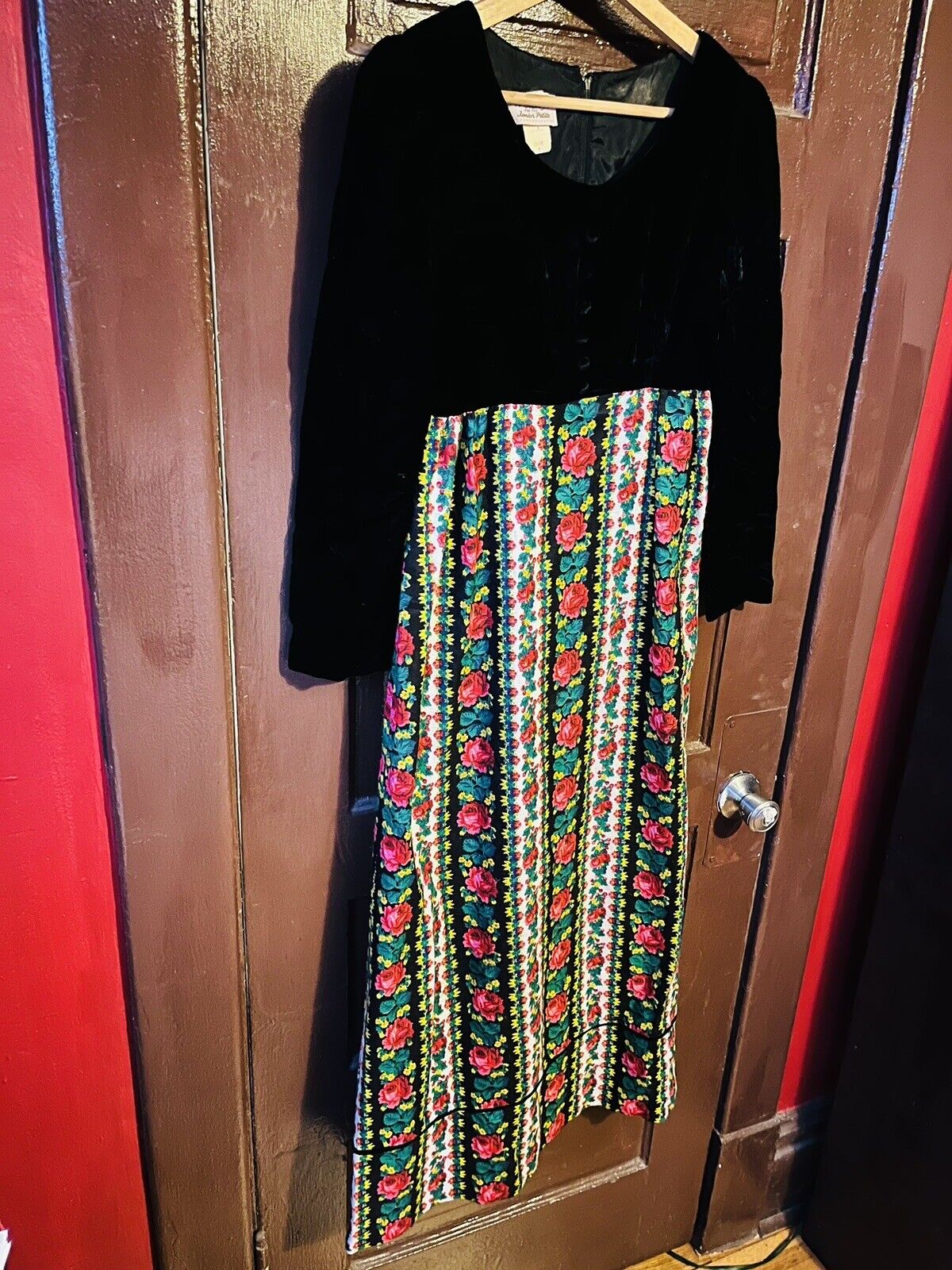 Vintage Cottager 60s 70s Velvet  Polyester Maxi Dress Boho Prairie Love Witch