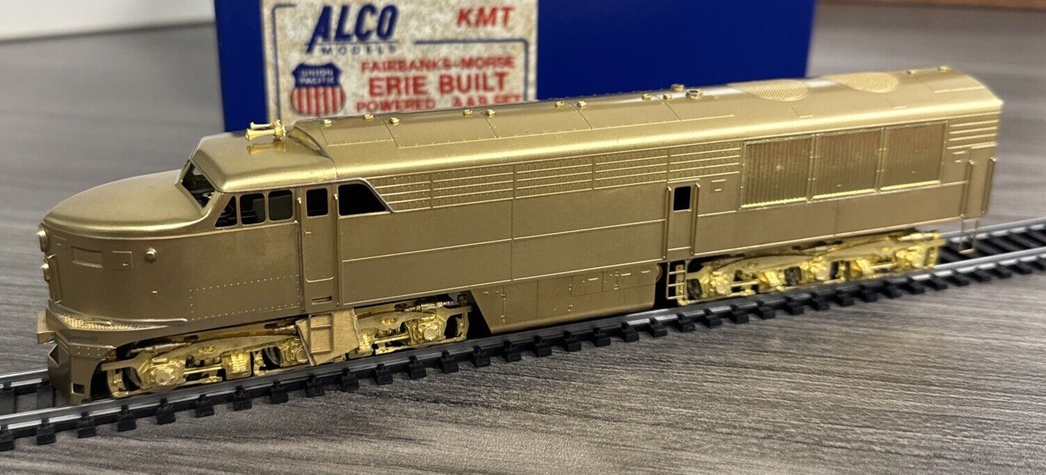 ALCO Models HO Brass #D-173 UP Fairbanks-Morse Erie Built Powered A&B Set MINT
