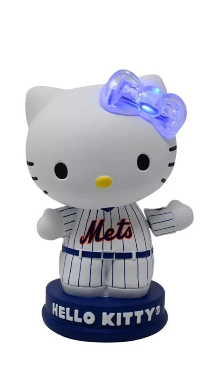 New York Mets Hello Kitty Light-Up Bow Bobblehead SGA 5/26/2024