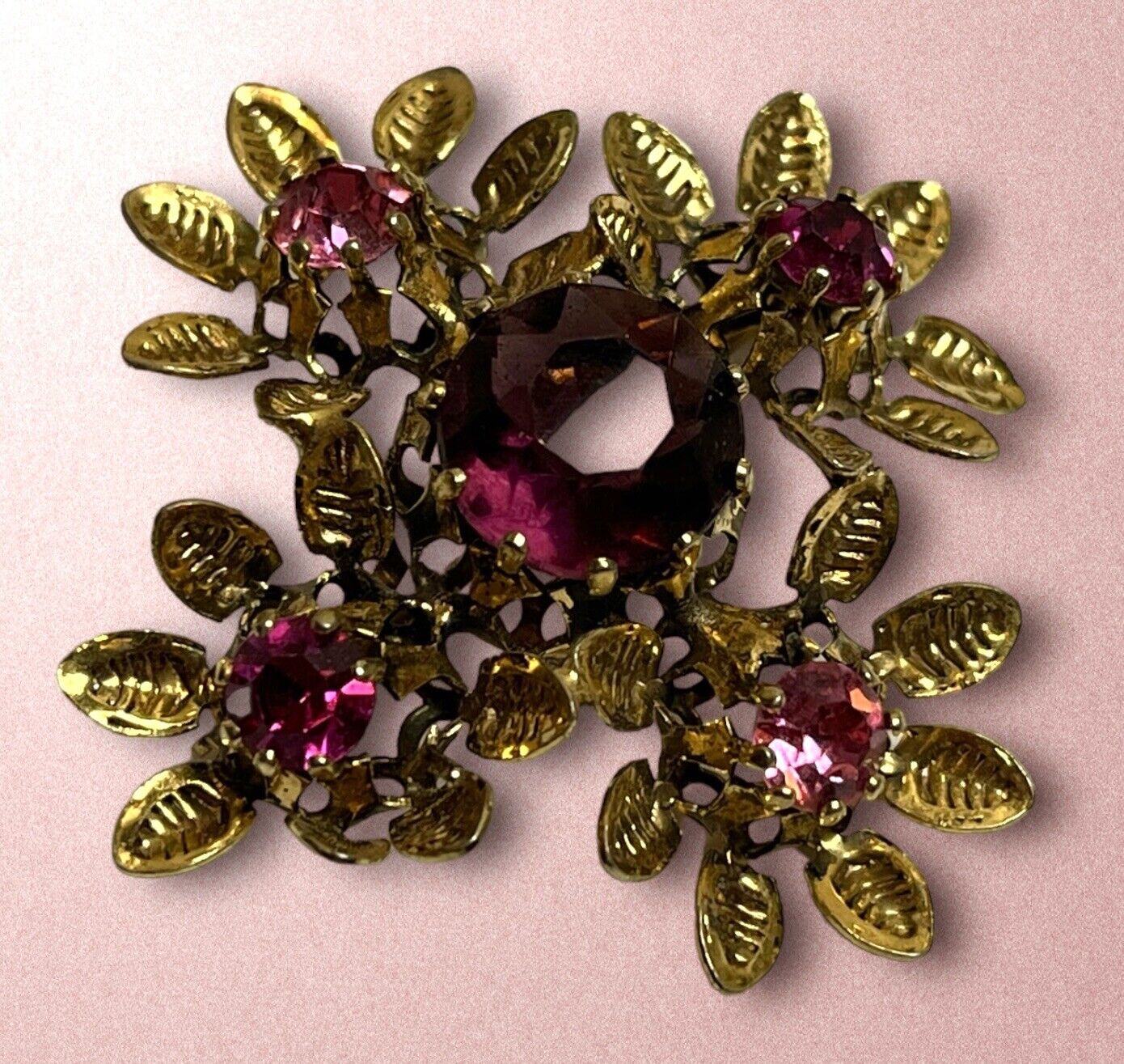 Vintage Signed Austria Pinks Purple Crystal Rhinestone Gold Tone Estate Brooch