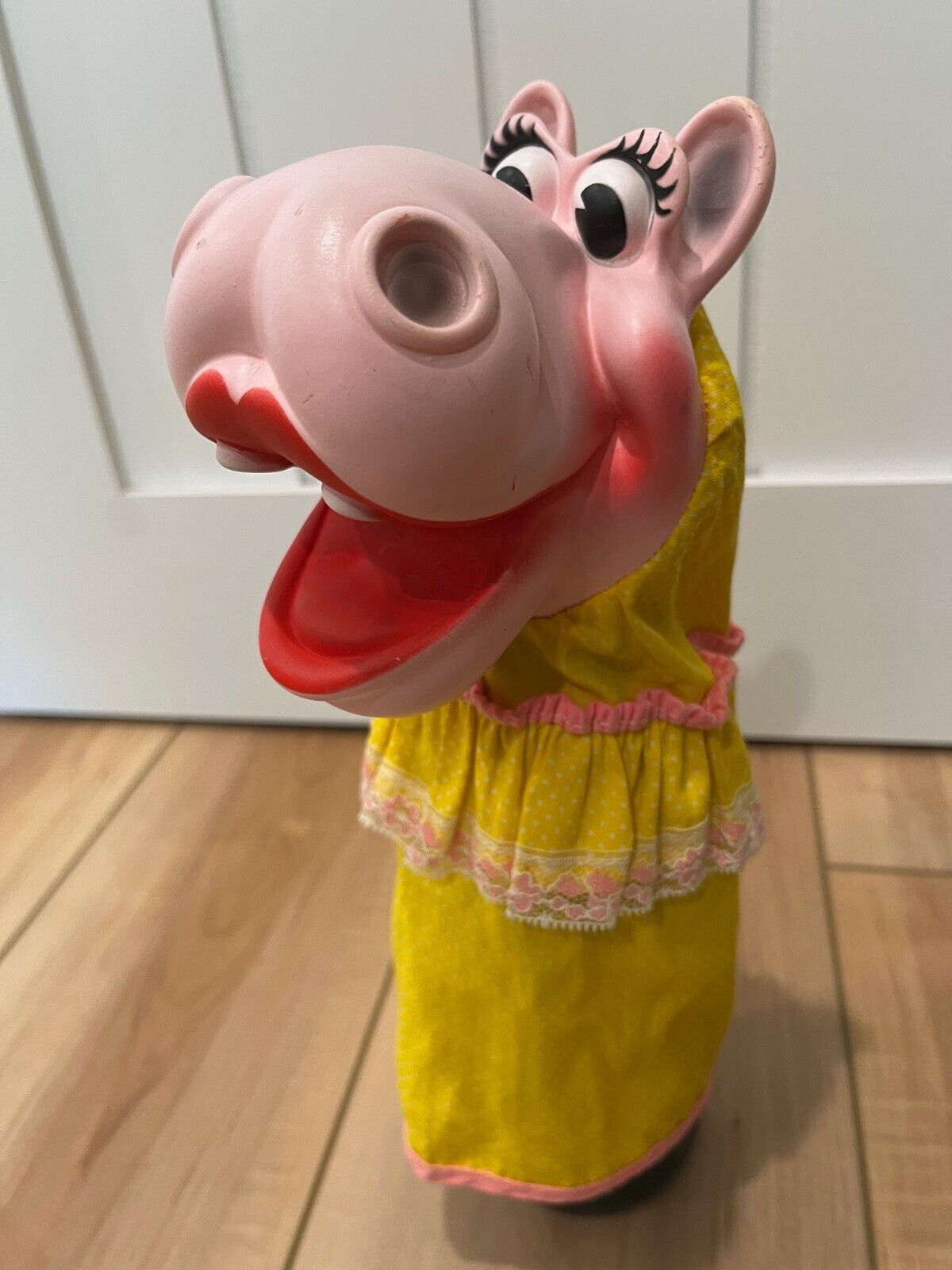 Vintage Rubber face Henrietta Hippo New Zoo Revue Hand Puppet