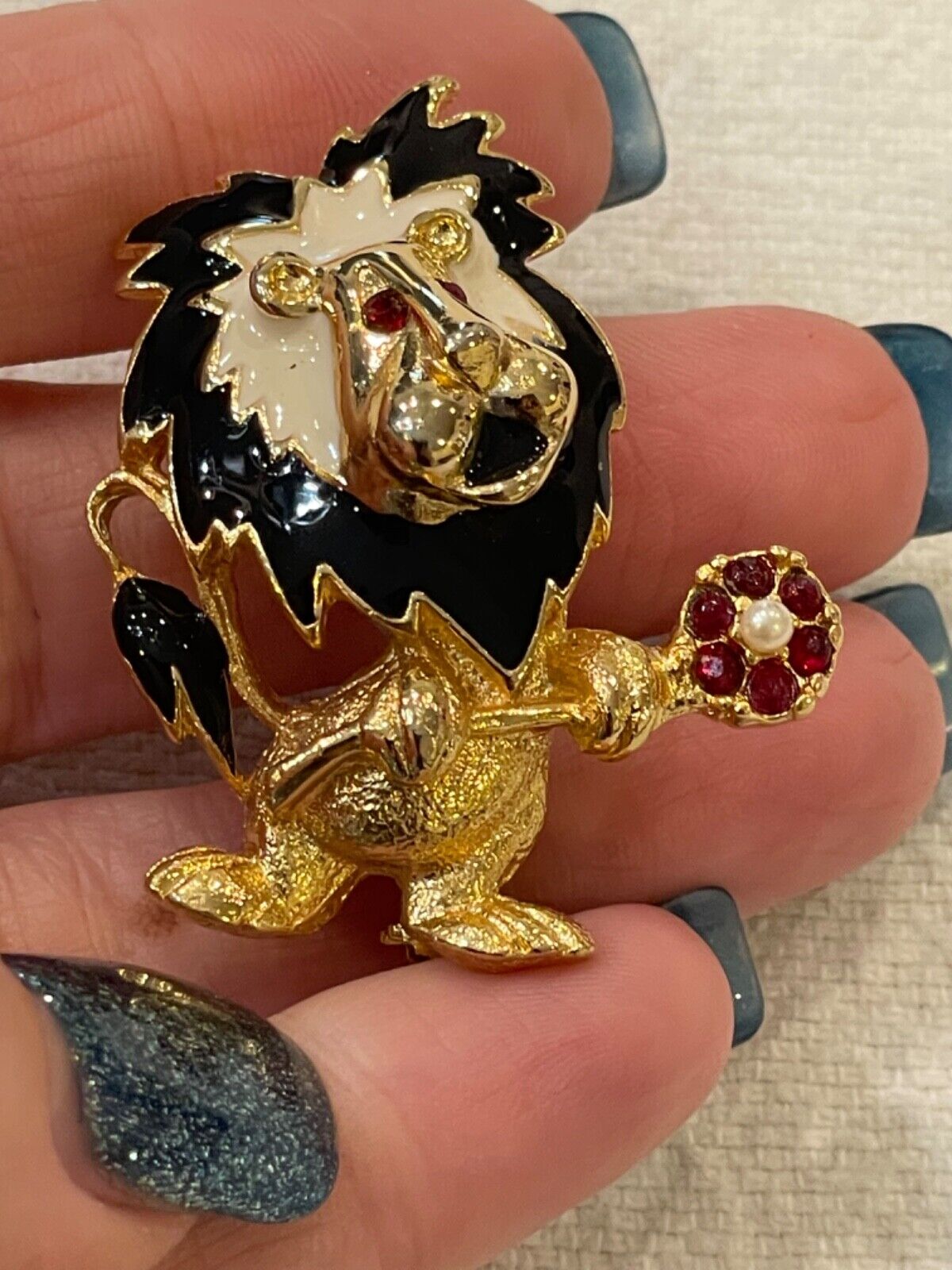 Vintage Gerry's Lion Pin with Scepter King of the Jungle Enamel and Rhinestone
