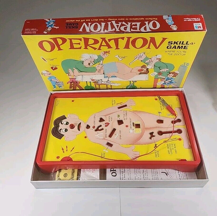 VINTAGE, NICE WORKS GREAT Milton Bradley Operation Electronic Board Skill Game 
