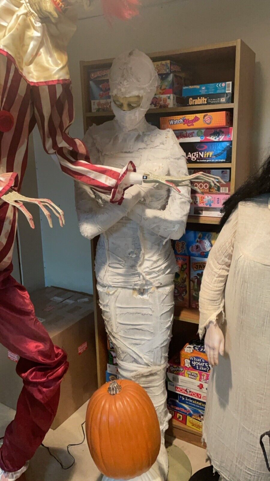 Spirit halloween animatronic Gemmy Mummy