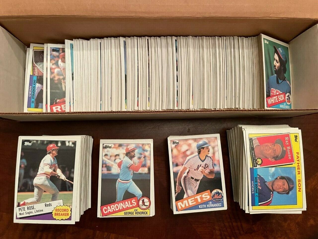 1985 TOPPS Baseball Card Singles (#1-250) U Pick 25 Cent Shipping/Discounts