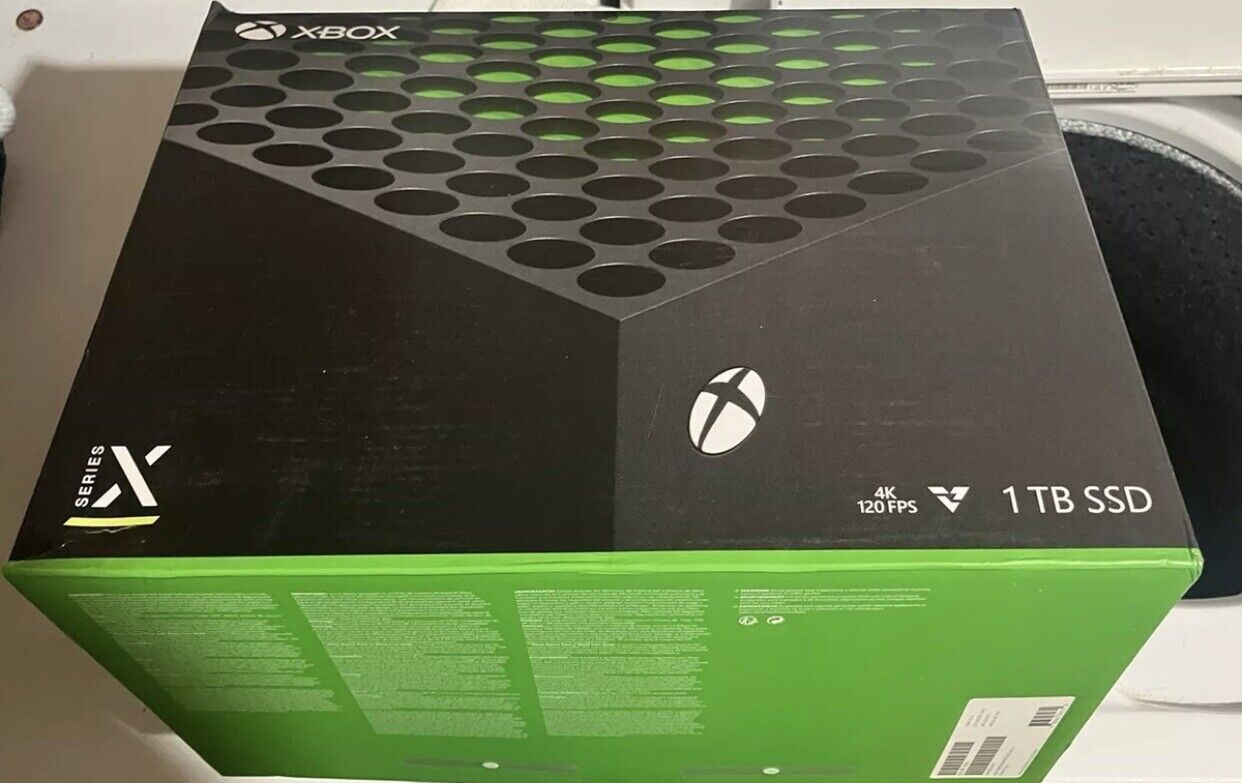 Microsoft Xbox Series X 1TB SSD Home Console - Black - Controller and Cables Inc