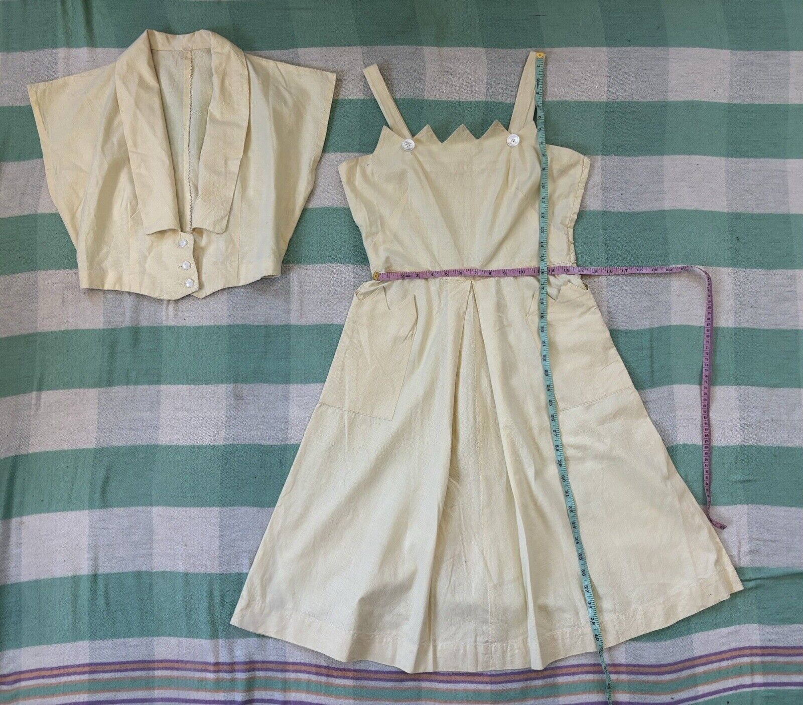 1930’s 1940s Yellow Sleeveless Summer Cotton Dress w/ Bolero And Pockets Retro