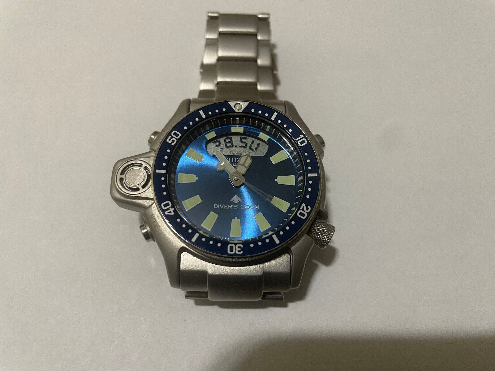 Citizen jp2000-67l promaster aqualand watch