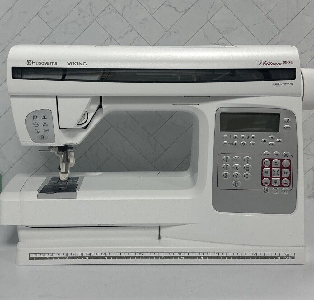 Husqvarna Viking Platinum 950E Sewing And Embroidery Machine w/ Foot Pedal & Box