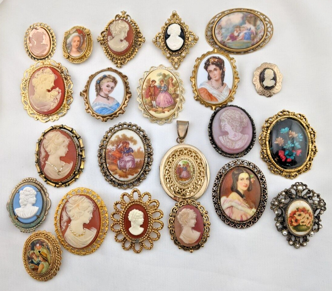 Cameo Style Brooch Pin Pendant Vintage Oval Portrait Couple Classic Lot Of 22