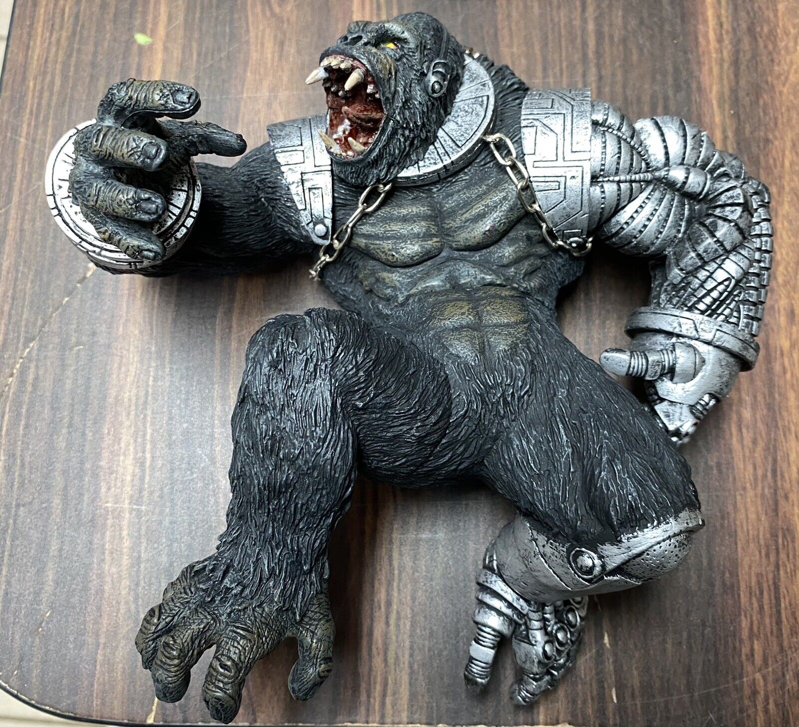 McFarlane raw 10 cy-gor cybernetic silverback gorilla figure 