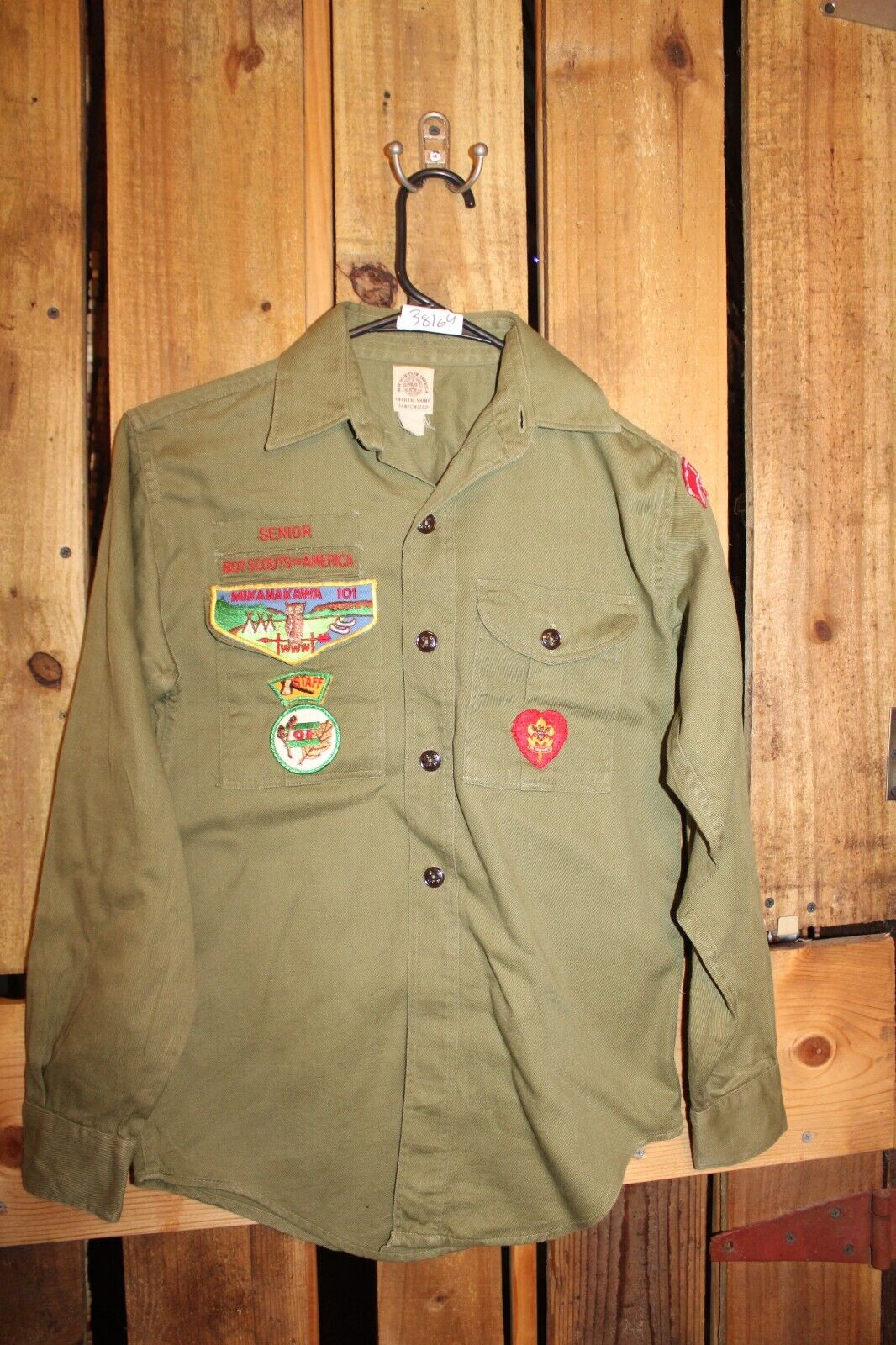 Boy Scouts of America BSA Youth Shirt Green Vintage Sewn on patches Medium (?)