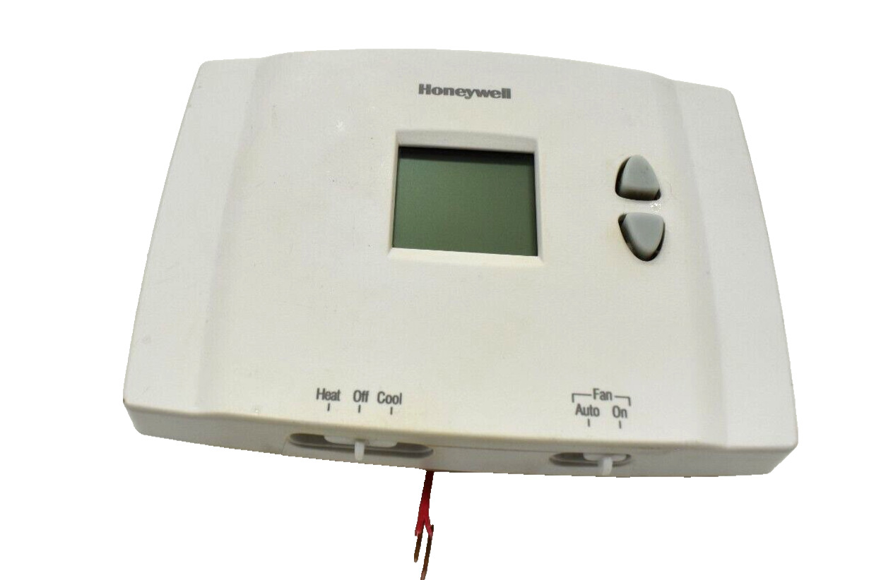 RV Camper Honeywell MD 1802 Programmable Thermostat Heating Cooling Regulator