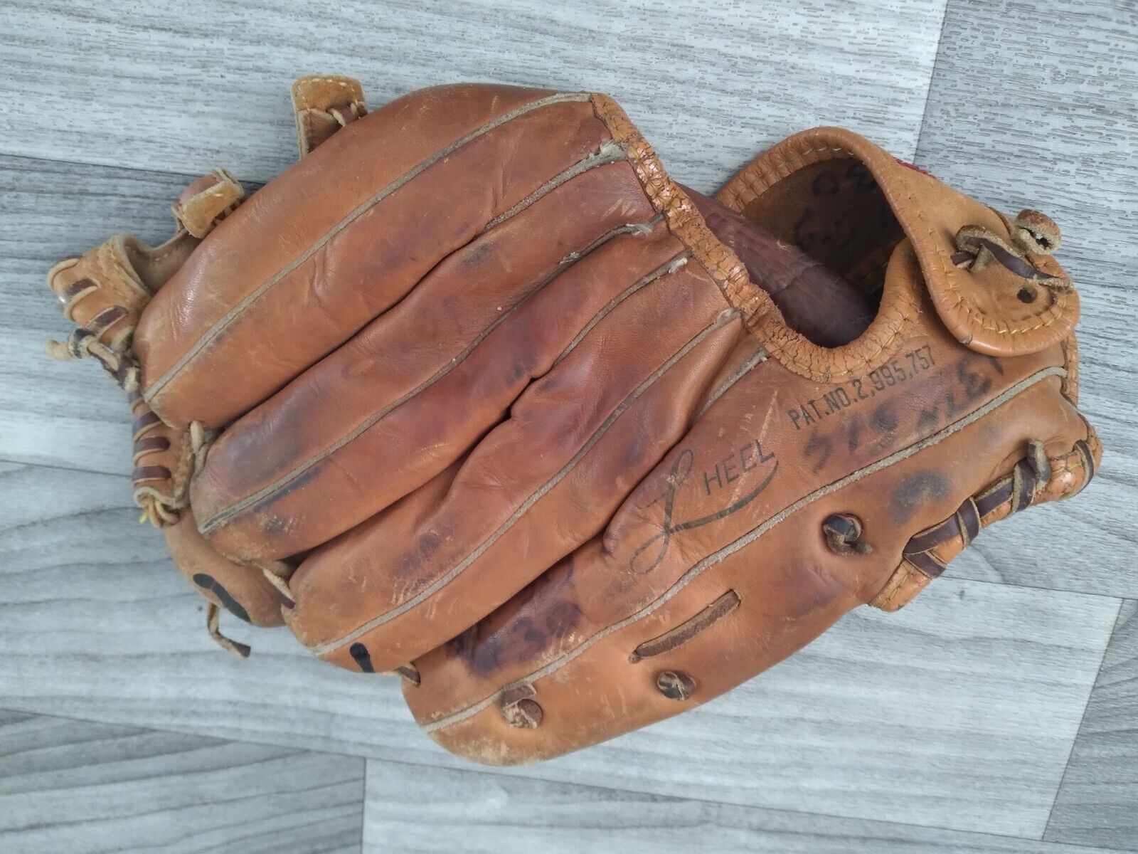 Vintage Rawlings Baseball Glove LG30 Made in USA L Heel