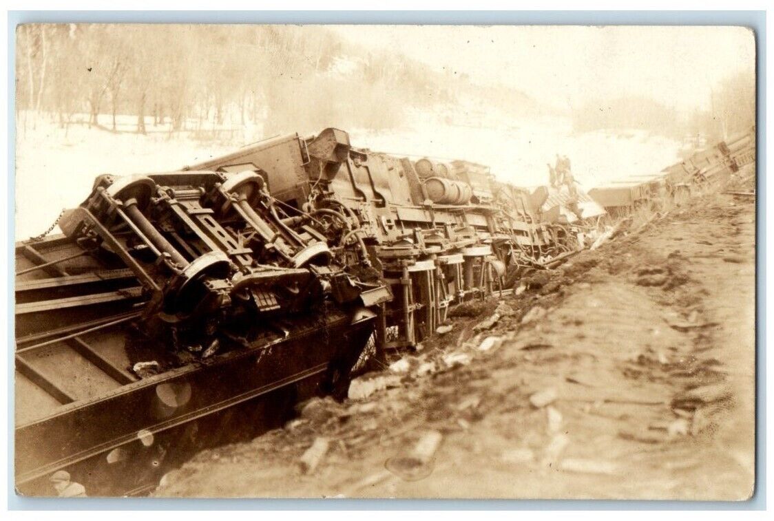 c1918 Railroad Train Wreck Disaster View Canada RPPC Photo Unposted Postcard