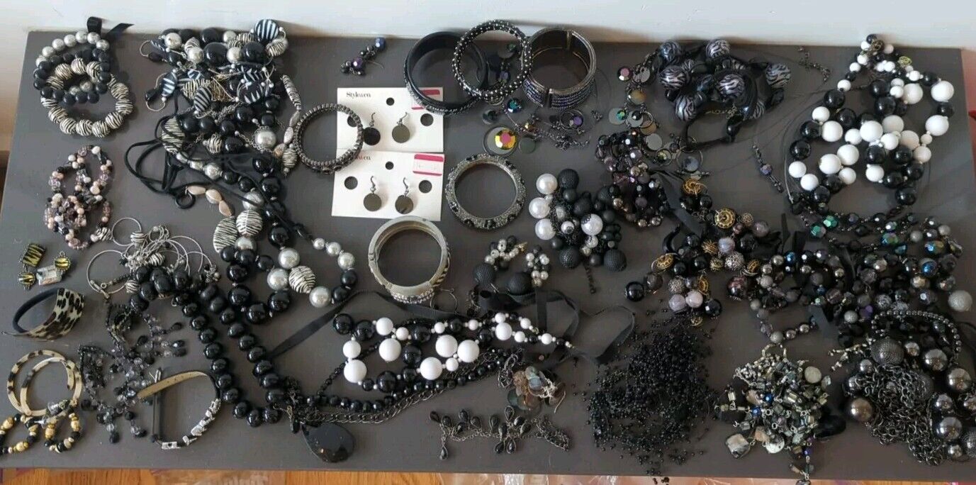Huge Vintage Lot Costume Jewelry Lot Black Glass Rhinestone Statement Estate J7