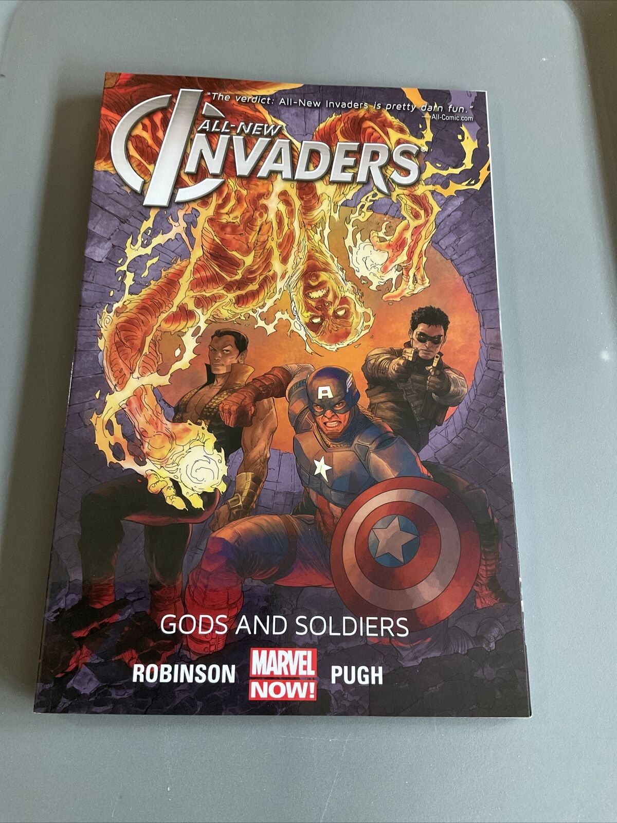 ALL NEW INVADERS VOL 1: GODS AND SOLDIERS SOFTCOVER MARVEL COMICS, NEW B12