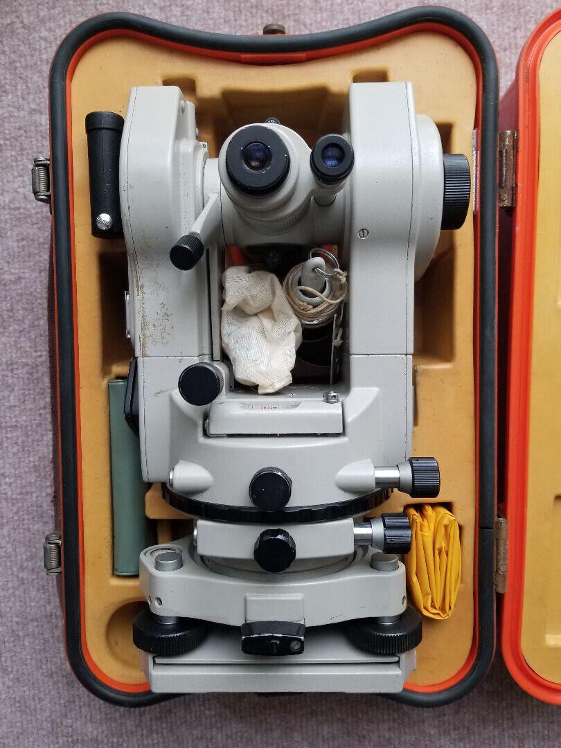 Sokkisha Theodolite TM10E surveying instrument From Japan