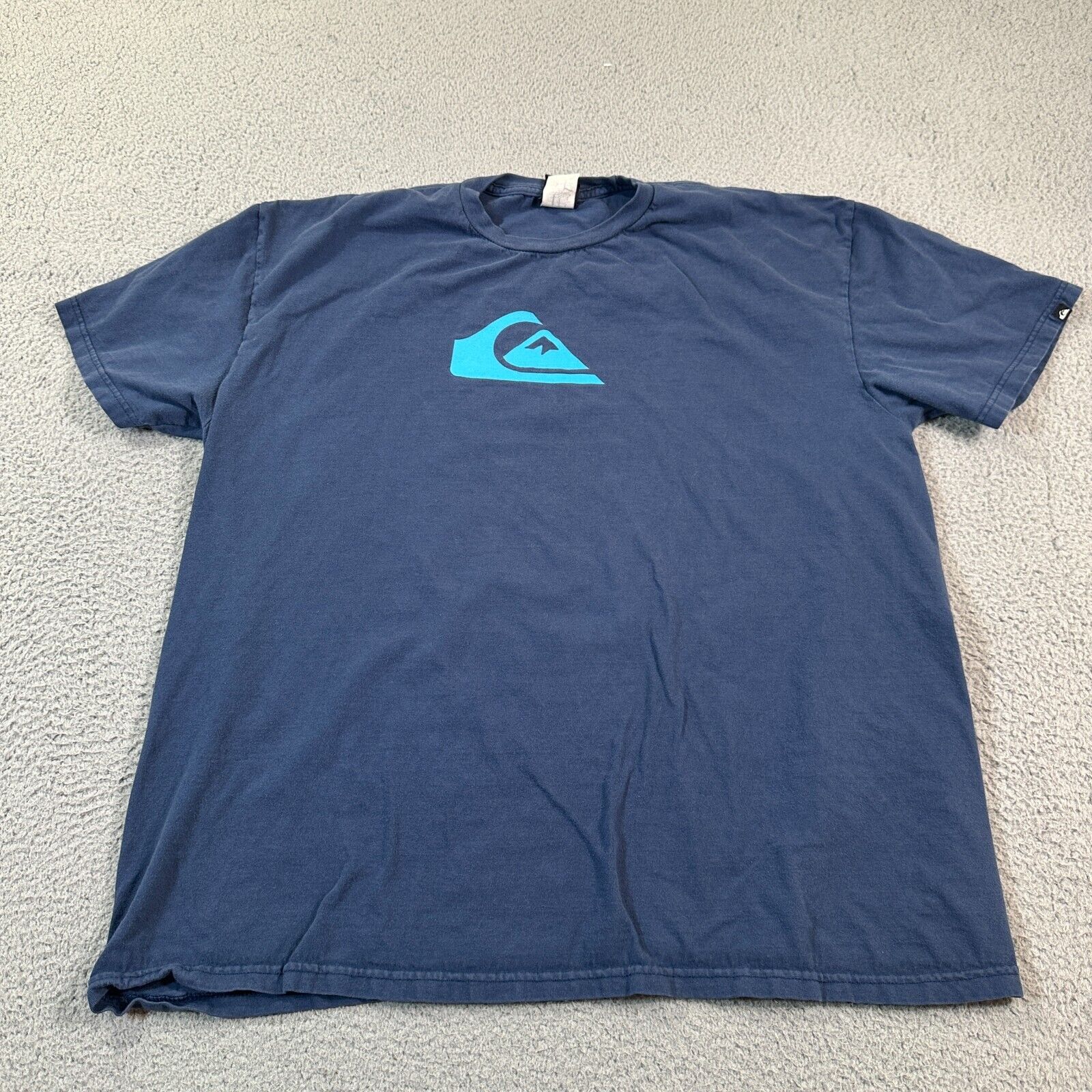 Vintage Quiksilver Men\'s Outlaw Surf Classic Logo T-Shirt Size XXL 2XL Navy Blue