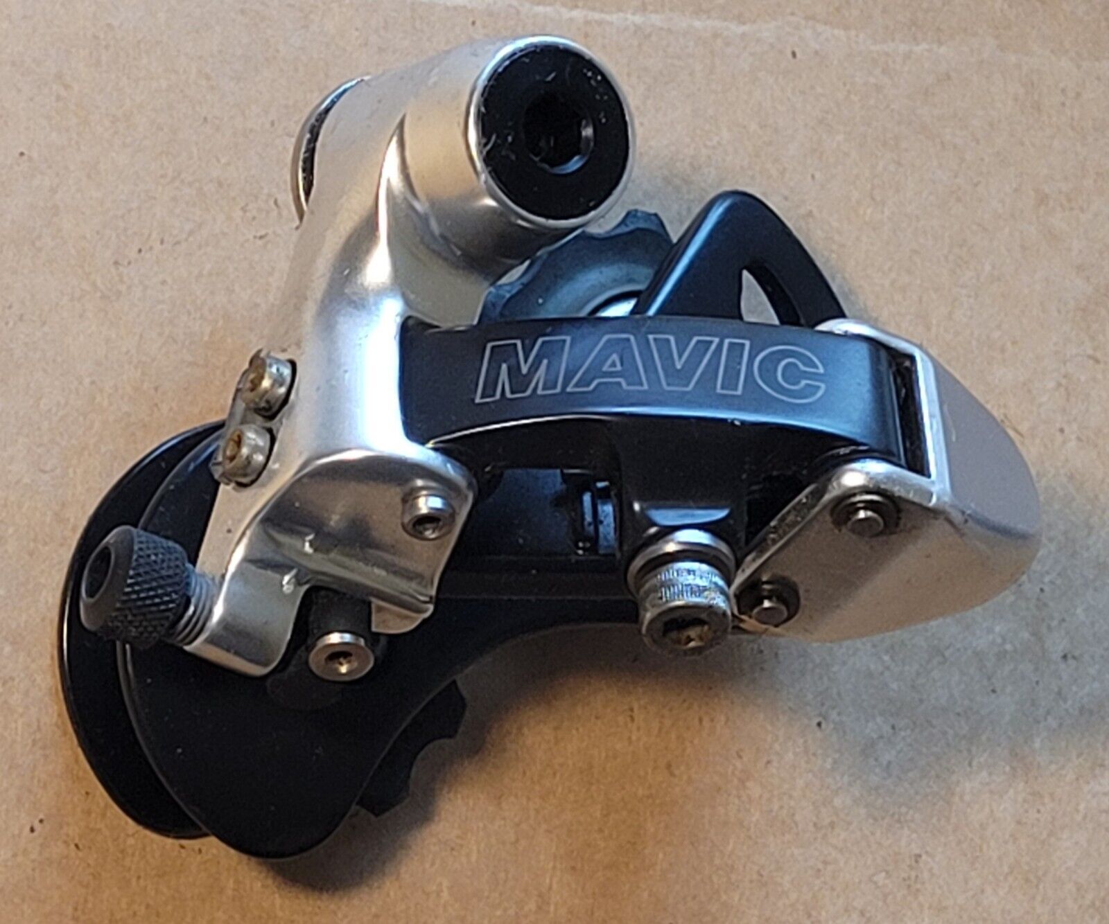 VINTAGE MAVIC 840 REAR DERAILLEUR - SUPER CLEAN USED CONDITION - Made In  FRANCE
