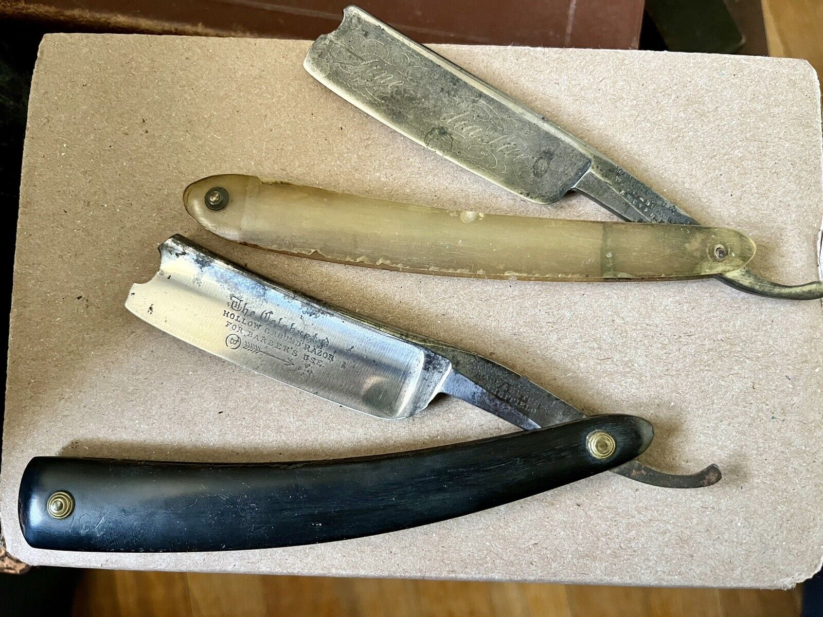 WADE & BUTCHER FOR BARBER'S USE & FINE INDIA STEEL STRAIGHT RAZORS