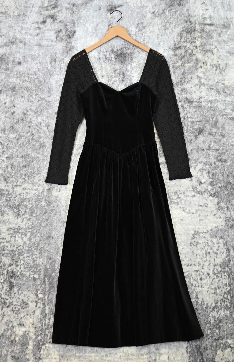 Vintage Laura Ashley Dress US 8 Womens Black Velvet Lace Victorian Gothic Midi