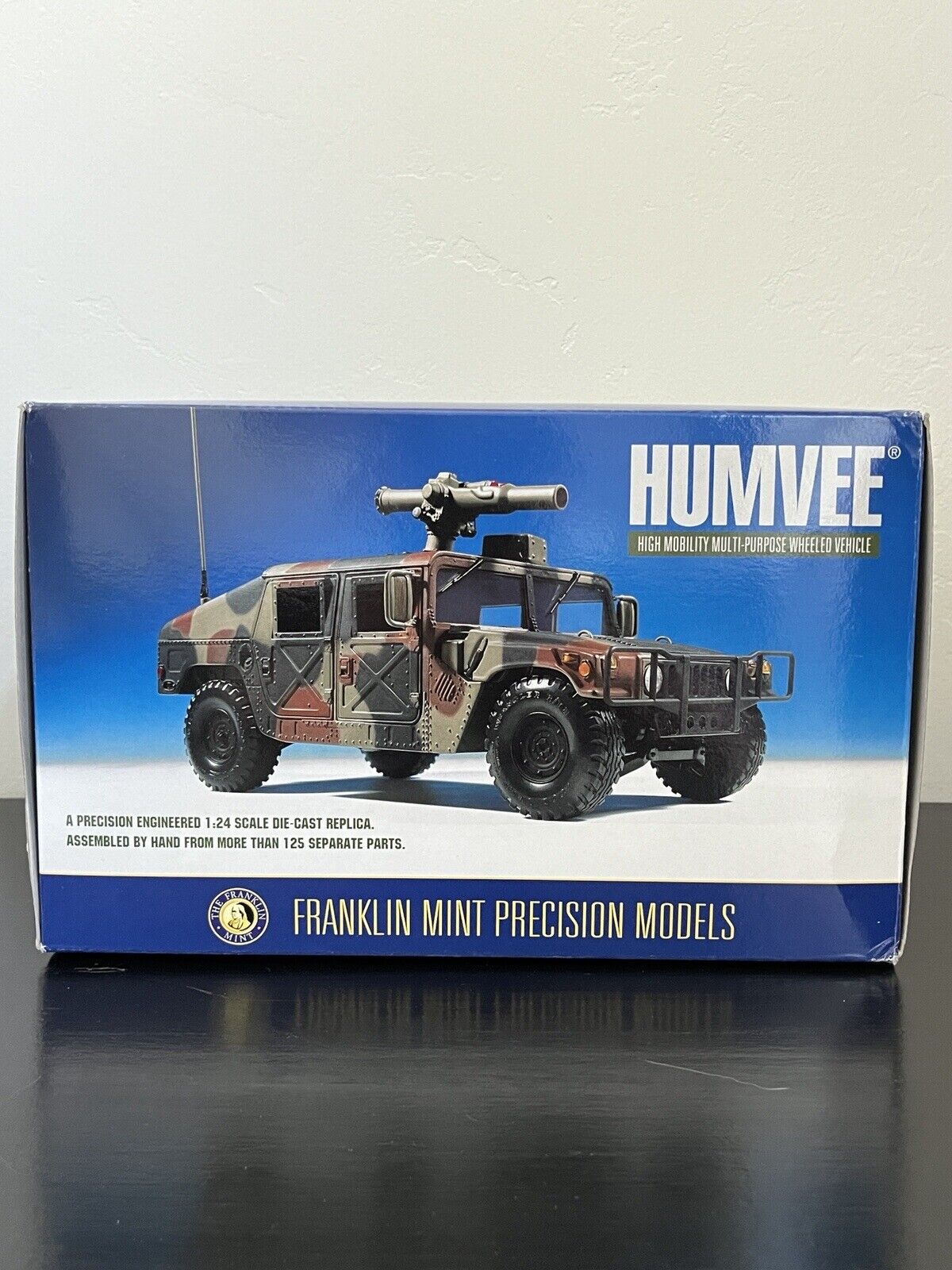 HUMVEE FRANKLIN MINT PRECISION MODEL 1:24 SCALE. SEE PICTURES