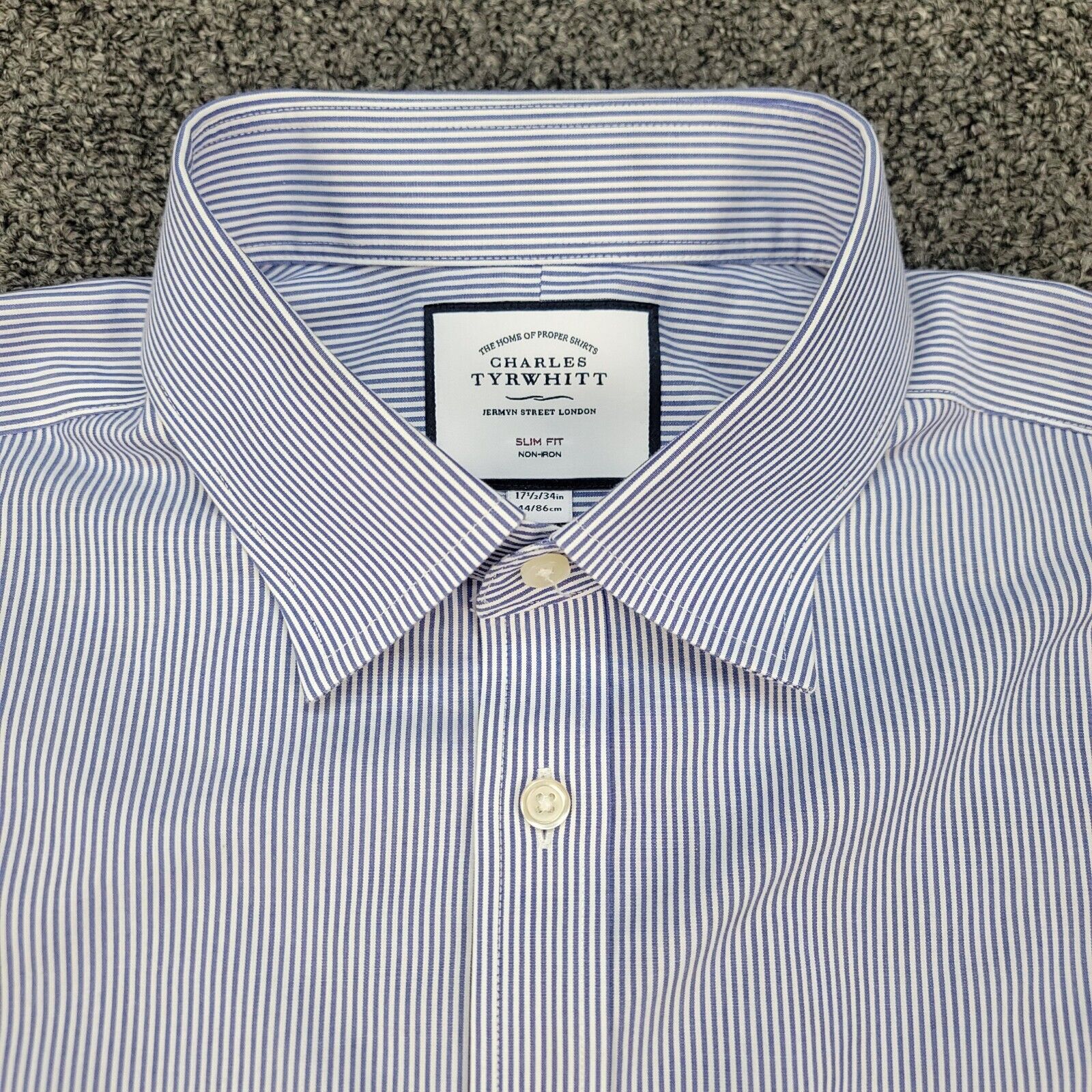 Charles Tyrwhitt Shirt Mens 17.5 34 Blue Stripe Slim Fit Non Iron Cotton EUC