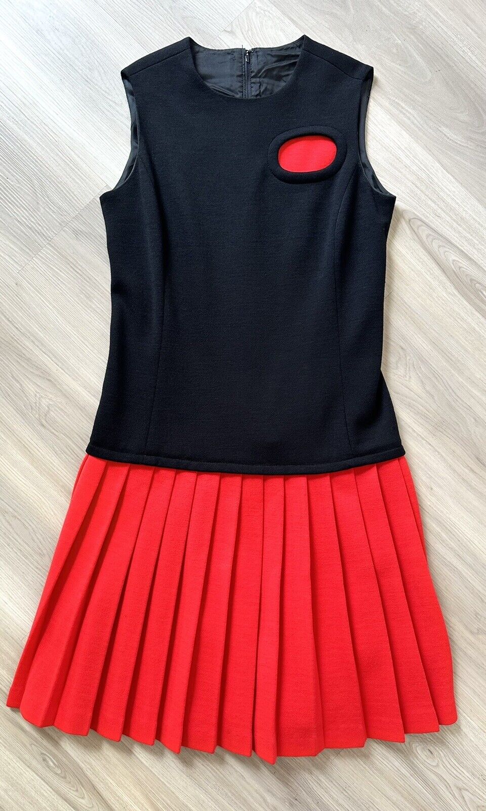 Vintage 60s Black Red Drop Waist Pleated Geometric Mod Go-Go Dress 34” Bust 