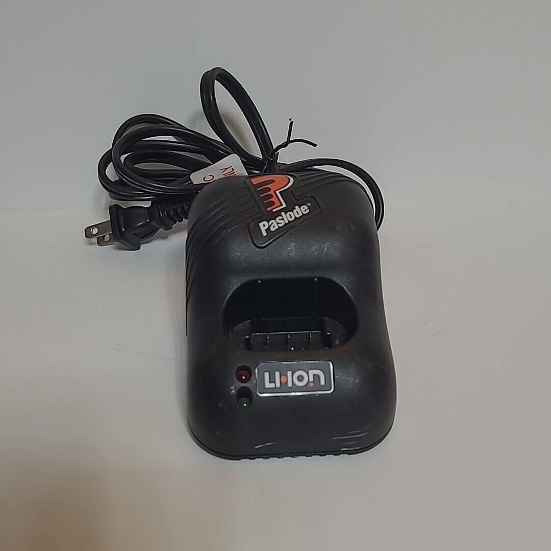 Paslode Lithium Ion Battery Charger (902672) 8.4V---2A