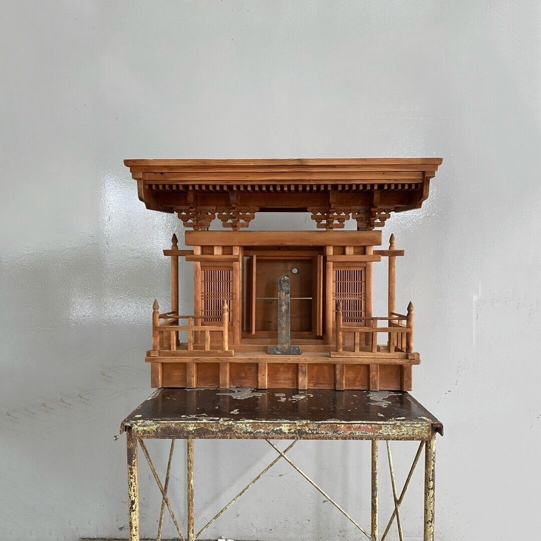 Antique japanese kamidanaShrine /Buddhist altar, Buddhist art, Period, Carving,