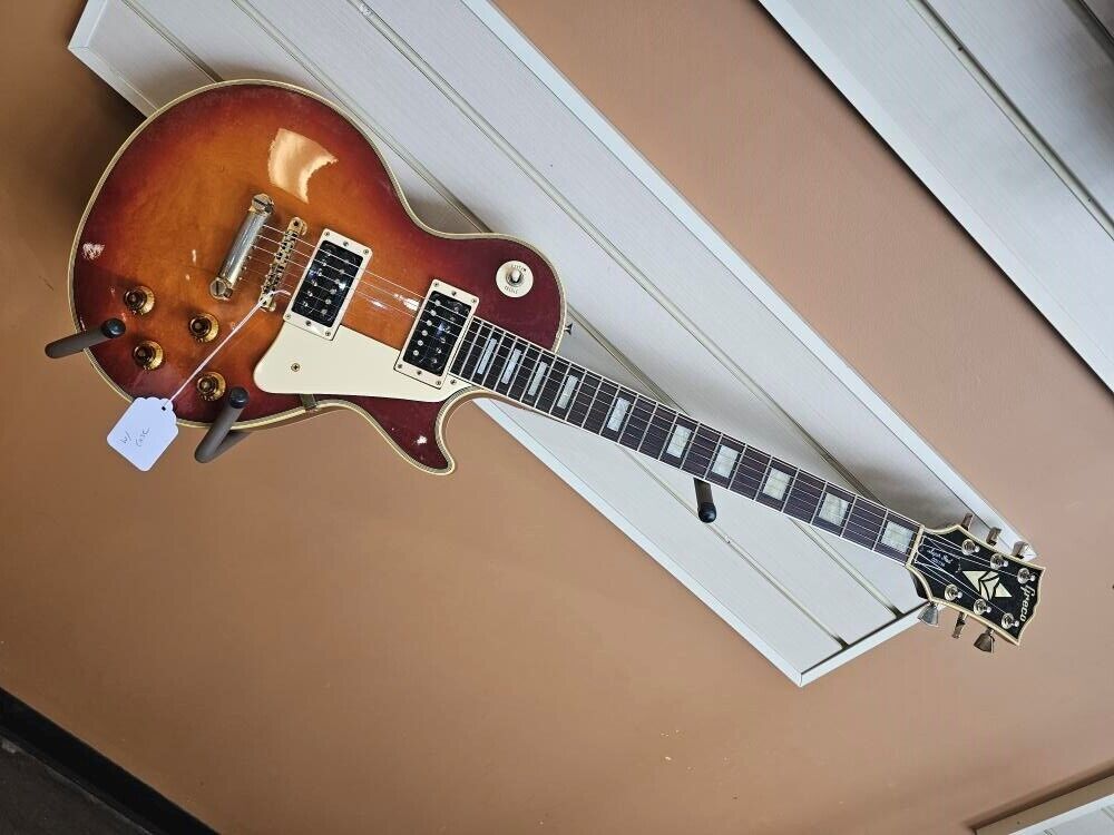 1982 Greco Super Real LP Guitar W/ Case (ML1073168)