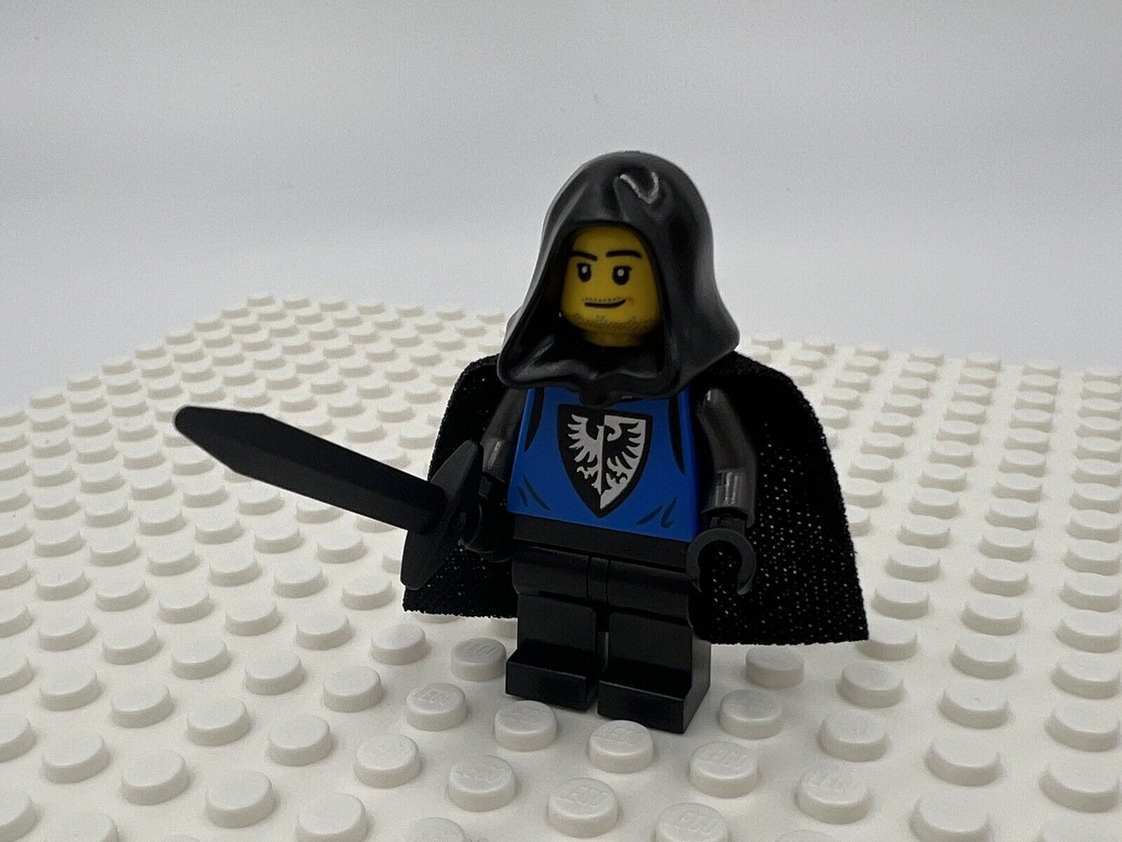 NEW LEGO Minifigures Black Falcon, Knights, Vikings 10332, 21343, 40567, 10305