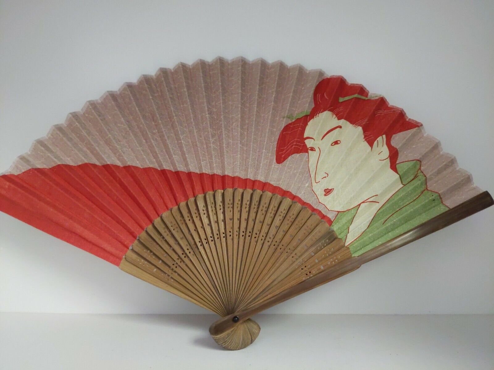 Vintage Japanese Carved Filigree Lacquered Wood & Silk Hand Fan 
