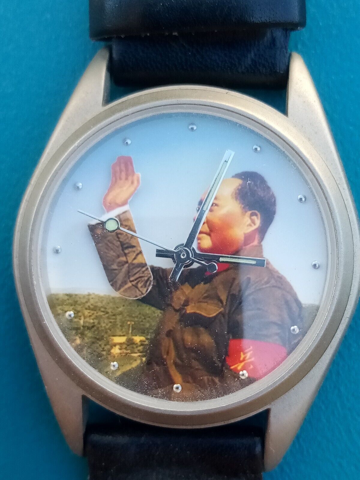 RARE Shanghai Tang Vintage 1994 Waving Chairman Mao Mechanical Watch New in Box