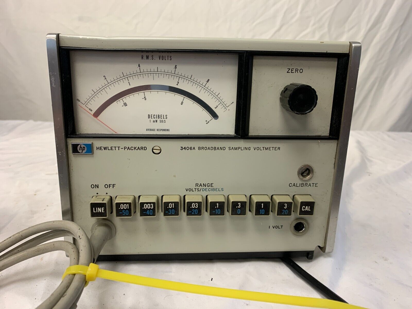 Vintage HP 3406A Broadband Sampling Voltmeter, Working