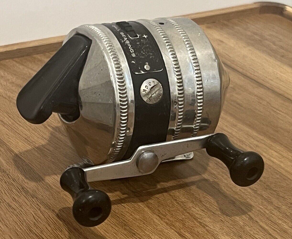 Zebco 33XBL Spin Cast Reel Made In USA Nice Condition